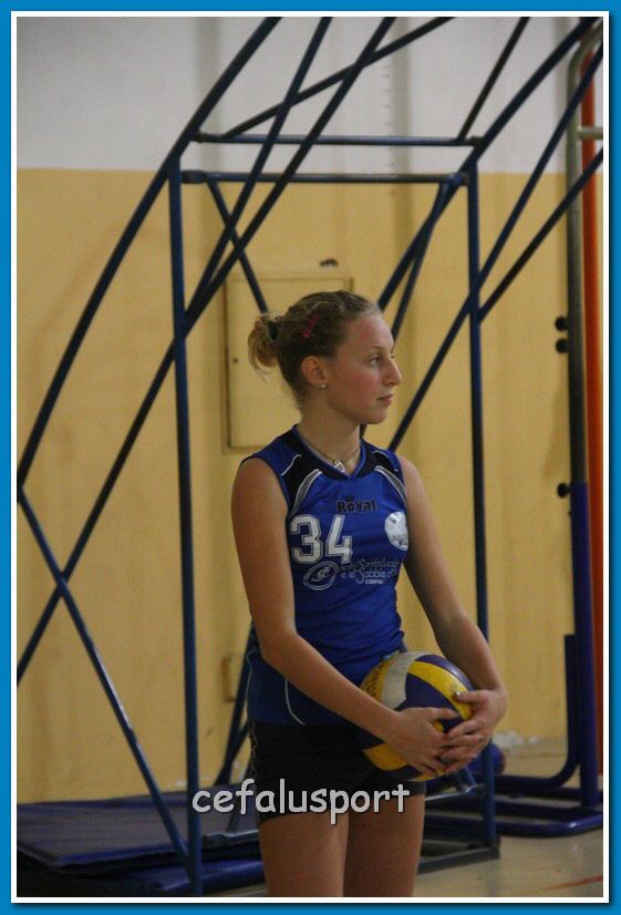 121144 volley 110_tn.jpg